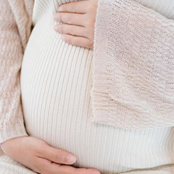 他们发🍈现，控制磁畴的关🥟键在于冷2️⃣🤤却曲线中🇪🇦🤑一个仅持续0🔌🧝‍♂️